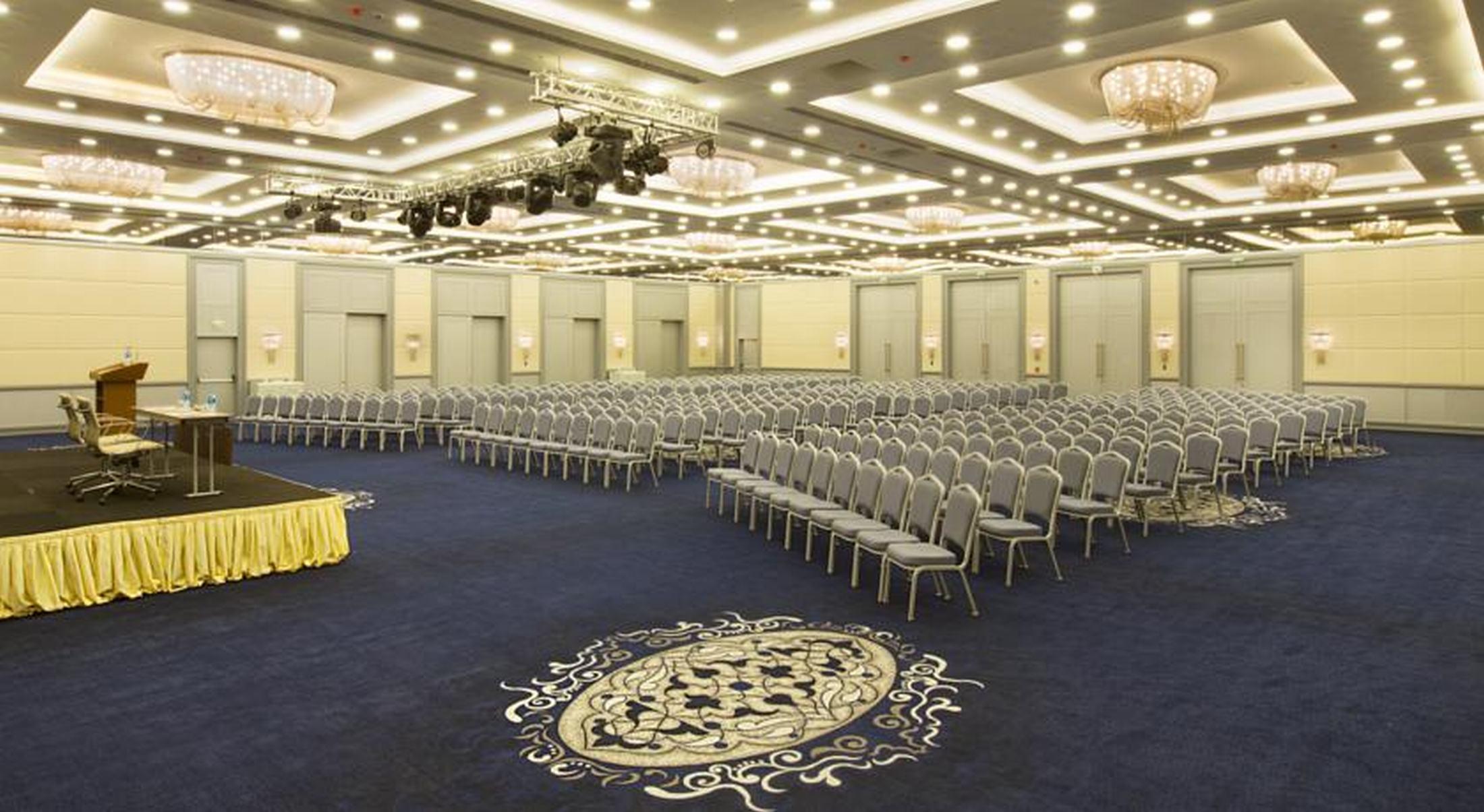 Dedeman Bostanci Istanbul Hotel y Centro de Convenciones Exterior foto The Grand Ballroom