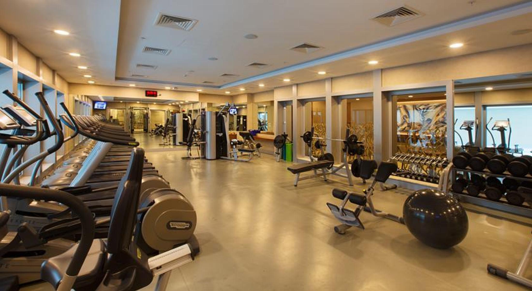 Dedeman Bostanci Istanbul Hotel y Centro de Convenciones Exterior foto The gym at the hotel