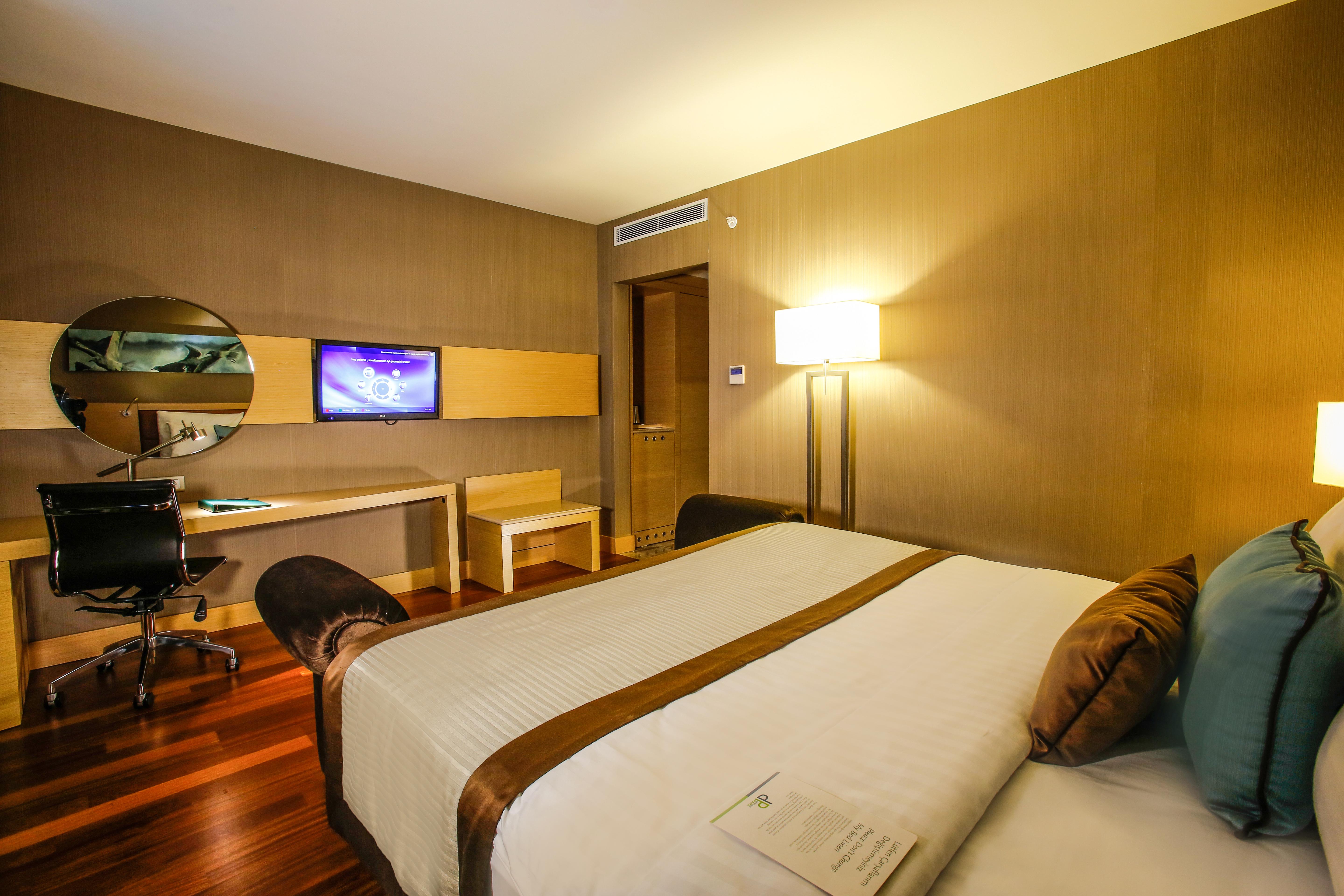 Dedeman Bostanci Istanbul Hotel y Centro de Convenciones Exterior foto Deluxe Room